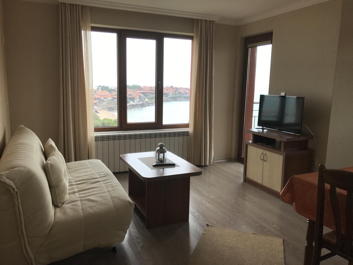 Family Hotel Radiana 索佐波尔 外观 照片