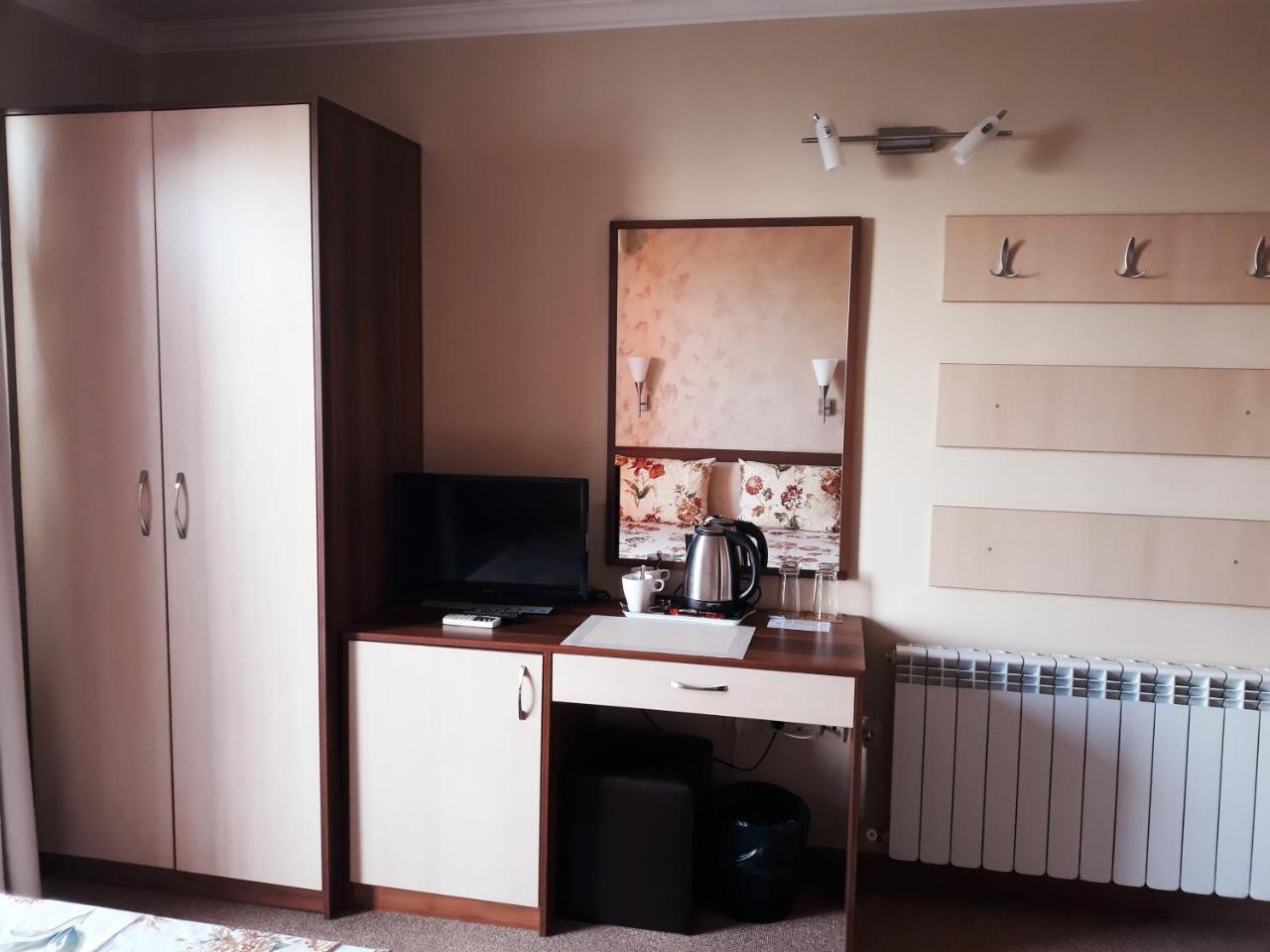 Family Hotel Radiana 索佐波尔 外观 照片